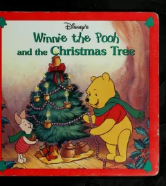 Disney's Winnie the Pooh and the Christmas tree